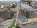 Tramo de la muralla junto a la puerta de Santiago antes de su restauración.