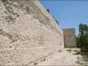 Muralla del segundo recinto junto a la calle de Las Cuevas. Estado después de su restauración.