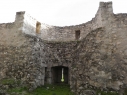 Barbacana o contramuralla del castillo.Detalle interior de una de las torres semicirculares